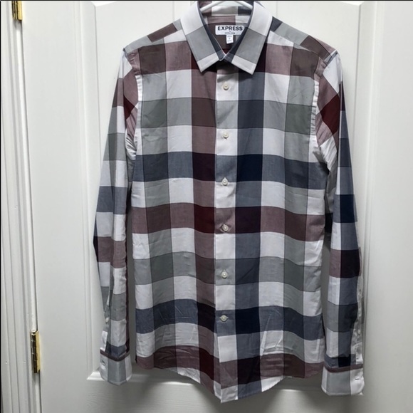 Bundle: one banana republic, three express shirts - Picture 3 of 4